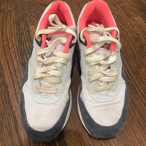 Nike Air Max 1 Midnight Navy Pink